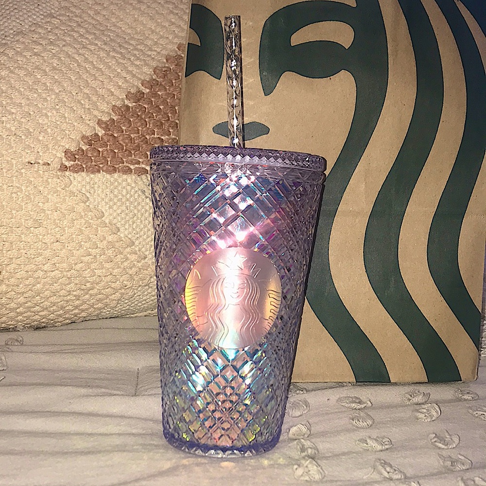 NWT ✨Limited Edition Holiday Iridescent Spiked Starbucks Tumbler 16oz ✨